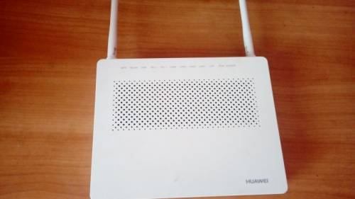 Роутер Huawei hg8245h