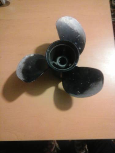 Продам  винт,sea-pro,Yamaha