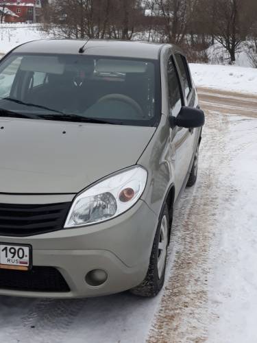  › Модель ­ Renault Sandero
