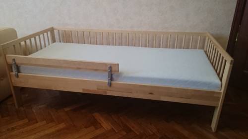 Детская кровать продаю