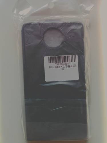 Продам чехол HTC One x 