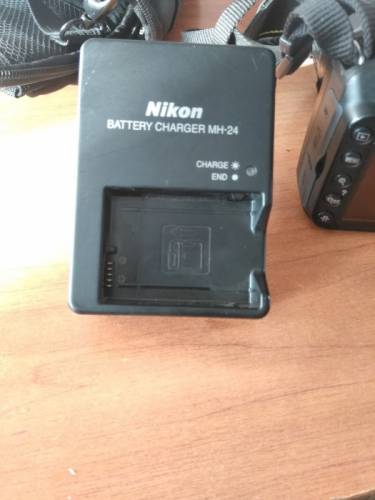 Зеркальный фотоаппарат Nikon D3200