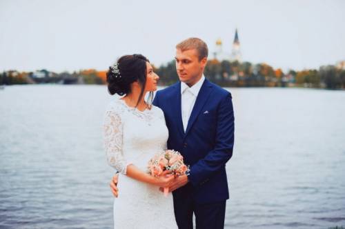 Продам свадебное платье
