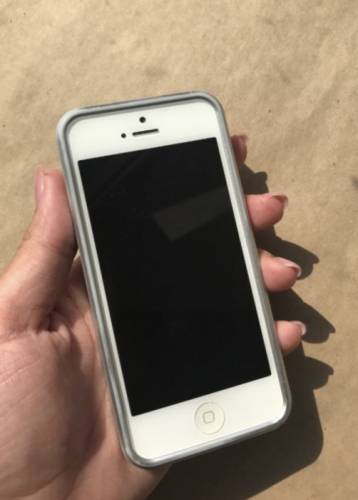 iPhone 5/ 64g