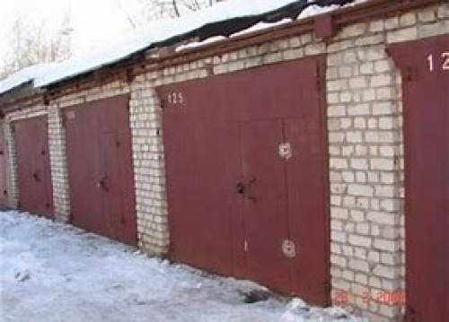 Продам гараж. Свет,без отопления.  6х4