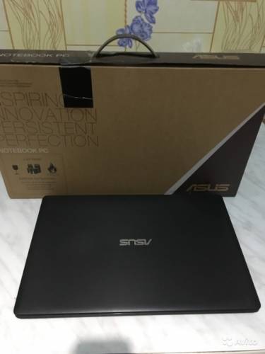 Ноутбук Asus (черный)