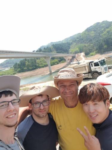 Окажу помощь в трудоустройстве в Южной Корее