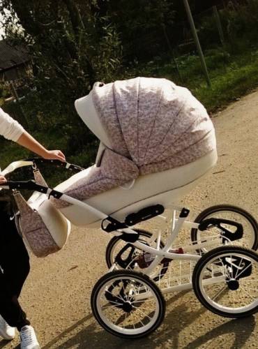 продам коляску в отличном состоянии