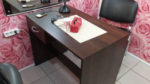 продам письменный стол 70×50
