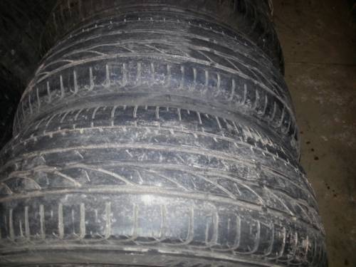 Резина летняя б/у Бриджстоун 195/65 R15 - 2 шт.