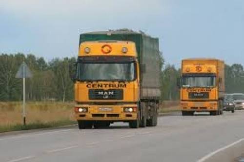 Требуется квалифицированный автослесарь