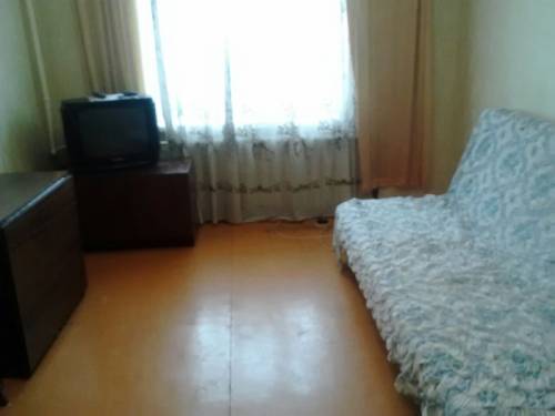 Продаю 2-х комн. квартиру на Каменке, Самаркандская, 2/9к, 45/26/7