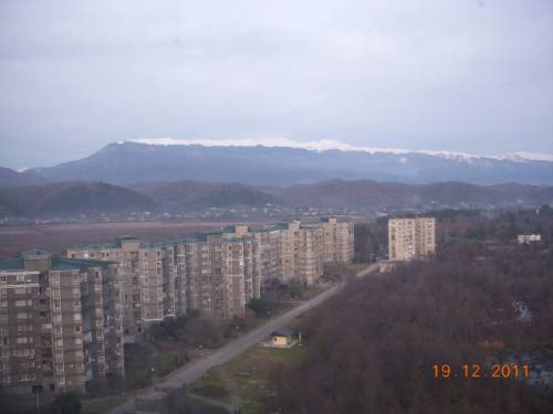 Продам свою 3-к. квартиру 86 кв.м в г.Пицунда.