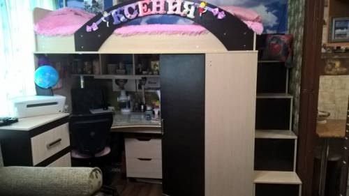  продам детскую кровать-чердак