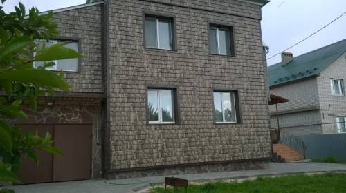 продам коттедж 2-х этажный