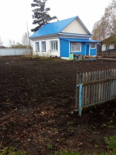 продам небольшой дом