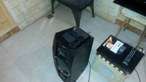 Музыкальный Магнитофон Sony Personal Audio System GTK-N1BT