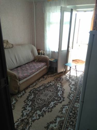 Продается или меняется на земельный участок