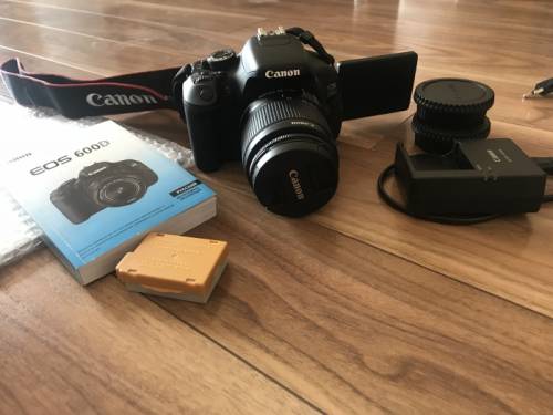 Продам Canon EOS600D