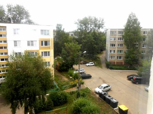 Продаю 1- к квартиру на Светотехстрои 