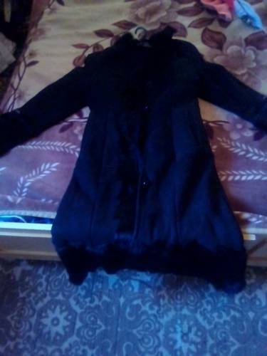 Пальто купила за 20 тыс продаю за 13тыс.в хорошем состаянии.продаю срочно .могу 