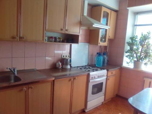 Продается 4 комн.квартира. по ул. Степная 120