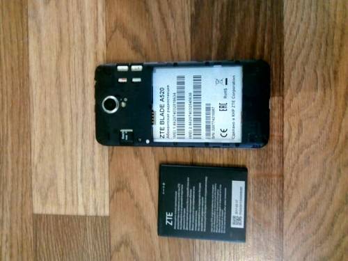 Продам телефон ZTE