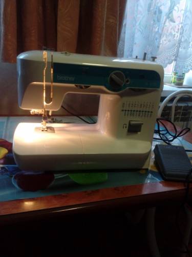 Электирическая швейная машина Brotner 