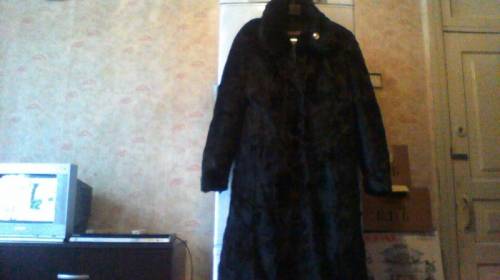 Продам шубу натуральную