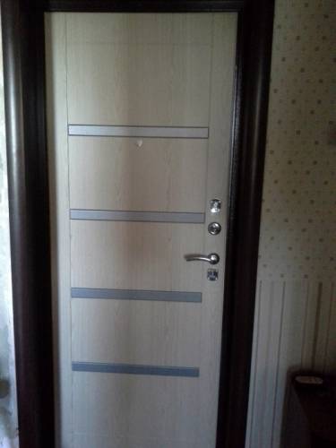 Продаю двух комнатную квартиру.