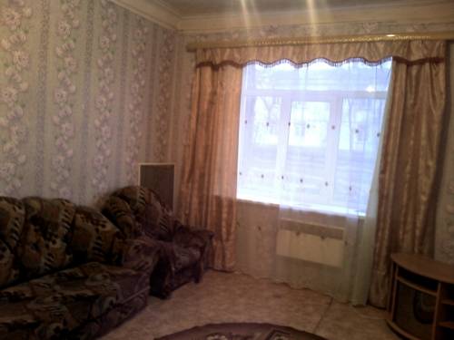 Сдам 2-х ком.кв.на 9 км.