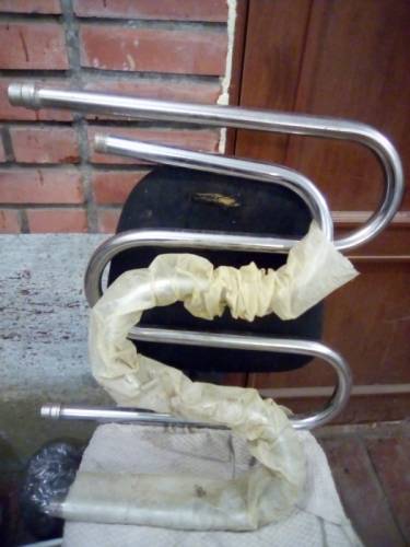 Продам полотенце сушитель