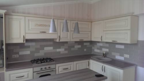 Продам 3-комнатную квартиру-студию