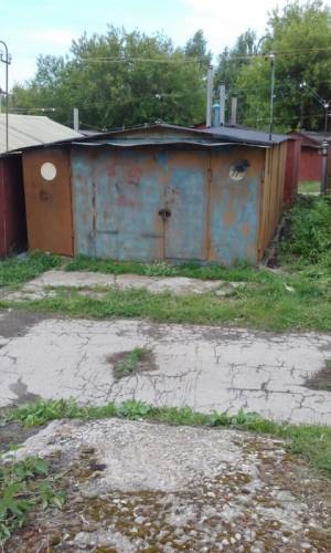 Сдаю в аренду на длительный срок металлический гараж