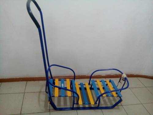 Продам санки для двойняшек