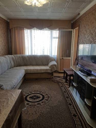 Продам 3 комнатную квартиру Бела Куна средняя