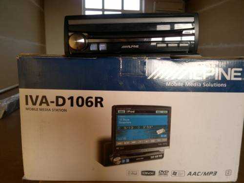 продам магнитолу алпайн D 106R
