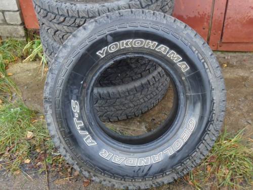 Продаю шины всесезонные R15
