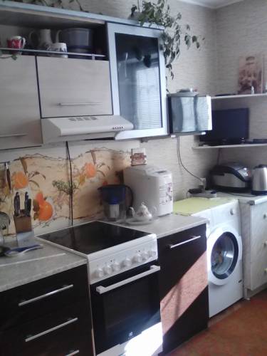 Продам 4х комнаты квартиру