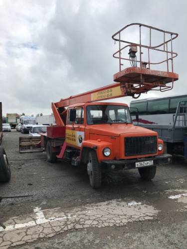В аренду автовышка (17 м)