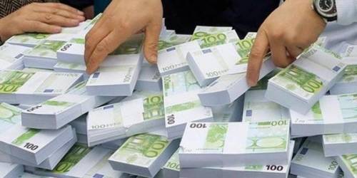 Предложение кредита между серьезными и надежными