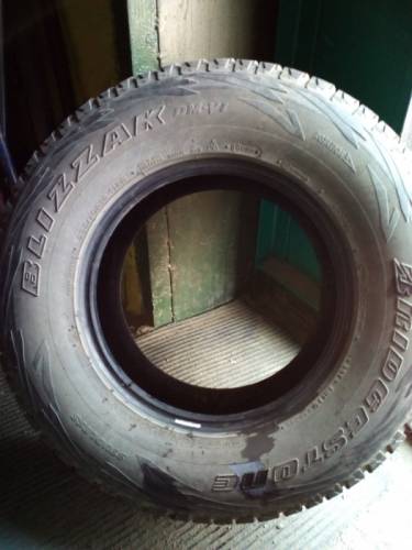 Продам резина зима265/70/16