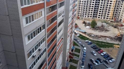 Продам трехкомнатную квартиру.