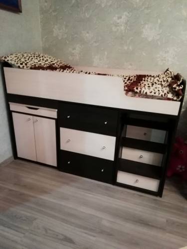 Продам детскую кровать б /у
