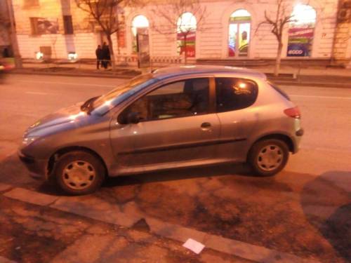  › Модель ­ Peugeot 206