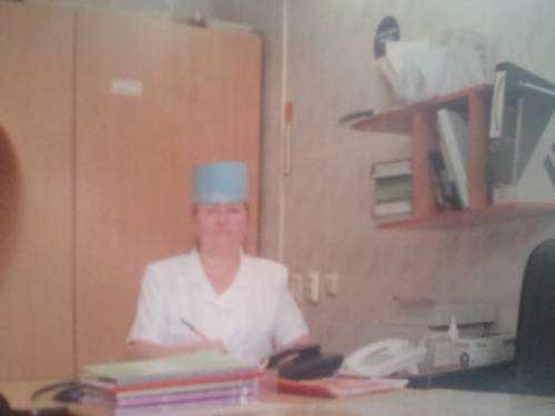 Опытная медицинская сестра услуги на дому у пациентов