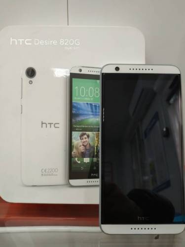 Продам телефон HTC desire 820