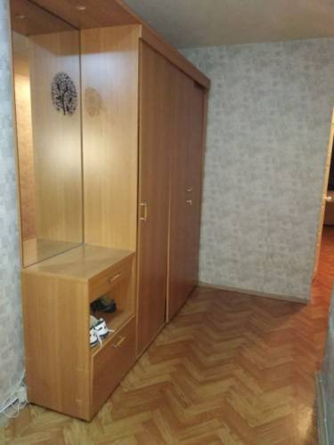 продам шкаф-купе в прихожую
