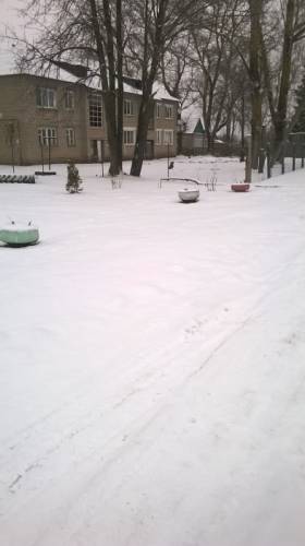 продам двух комнатную квартиру 