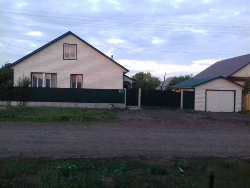 Продам дом с земельным участком